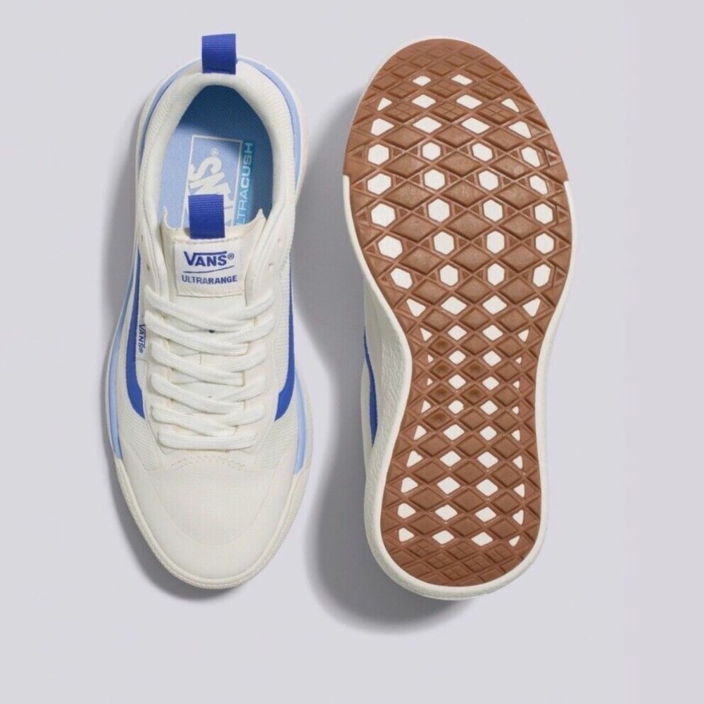 Vans Ultrarange Women's Cream and Blue Sneakers